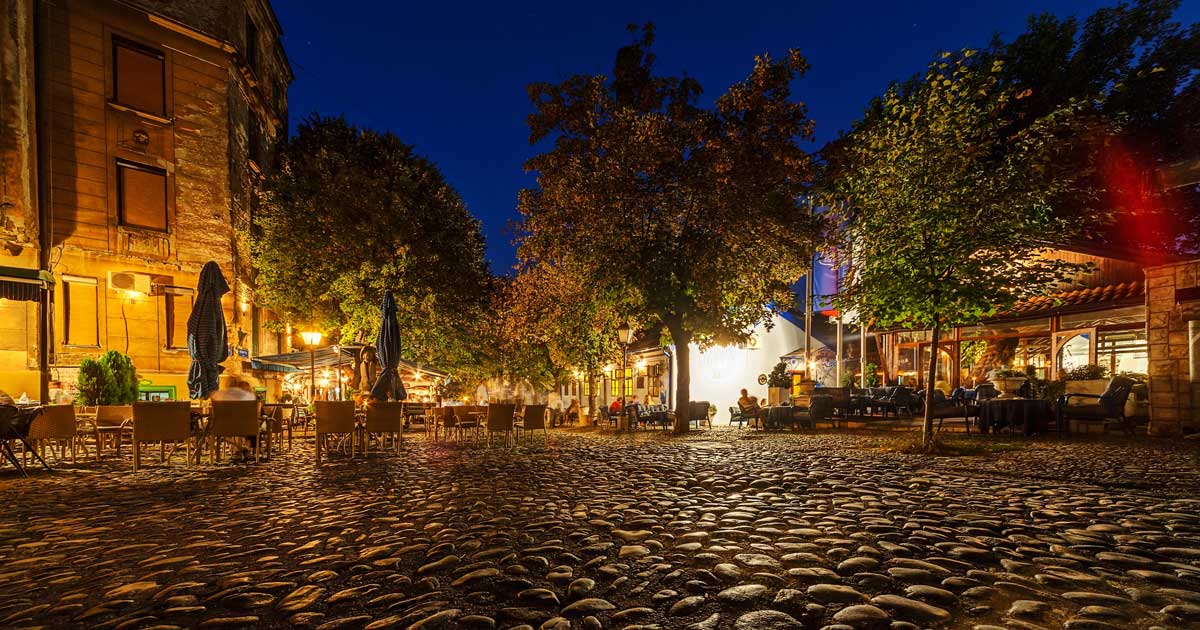 Skadarlija Bohemian Quarter — Belgrade Nightlife