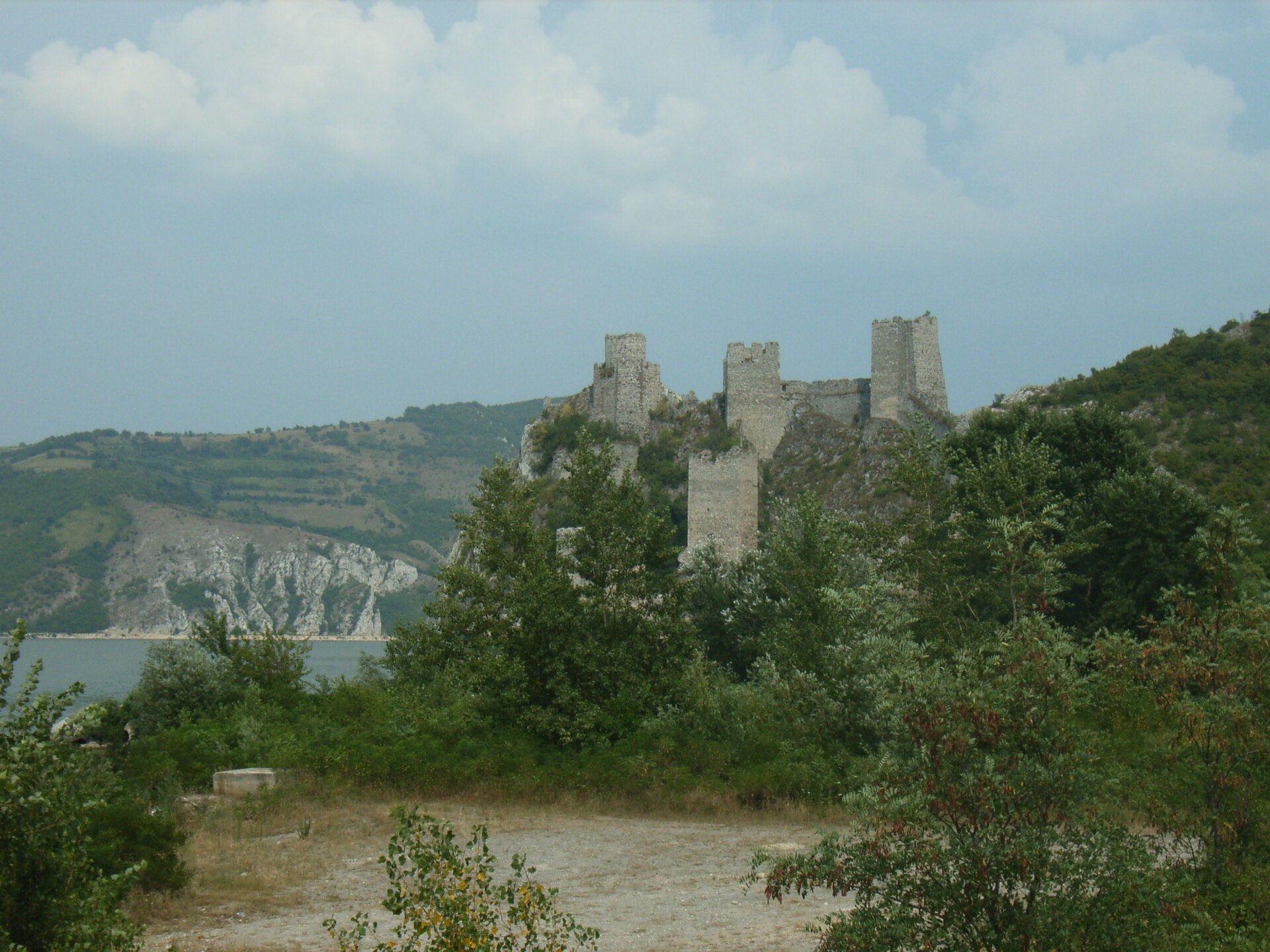 Golubac Fortress — Lepenski Vir, Đerdap