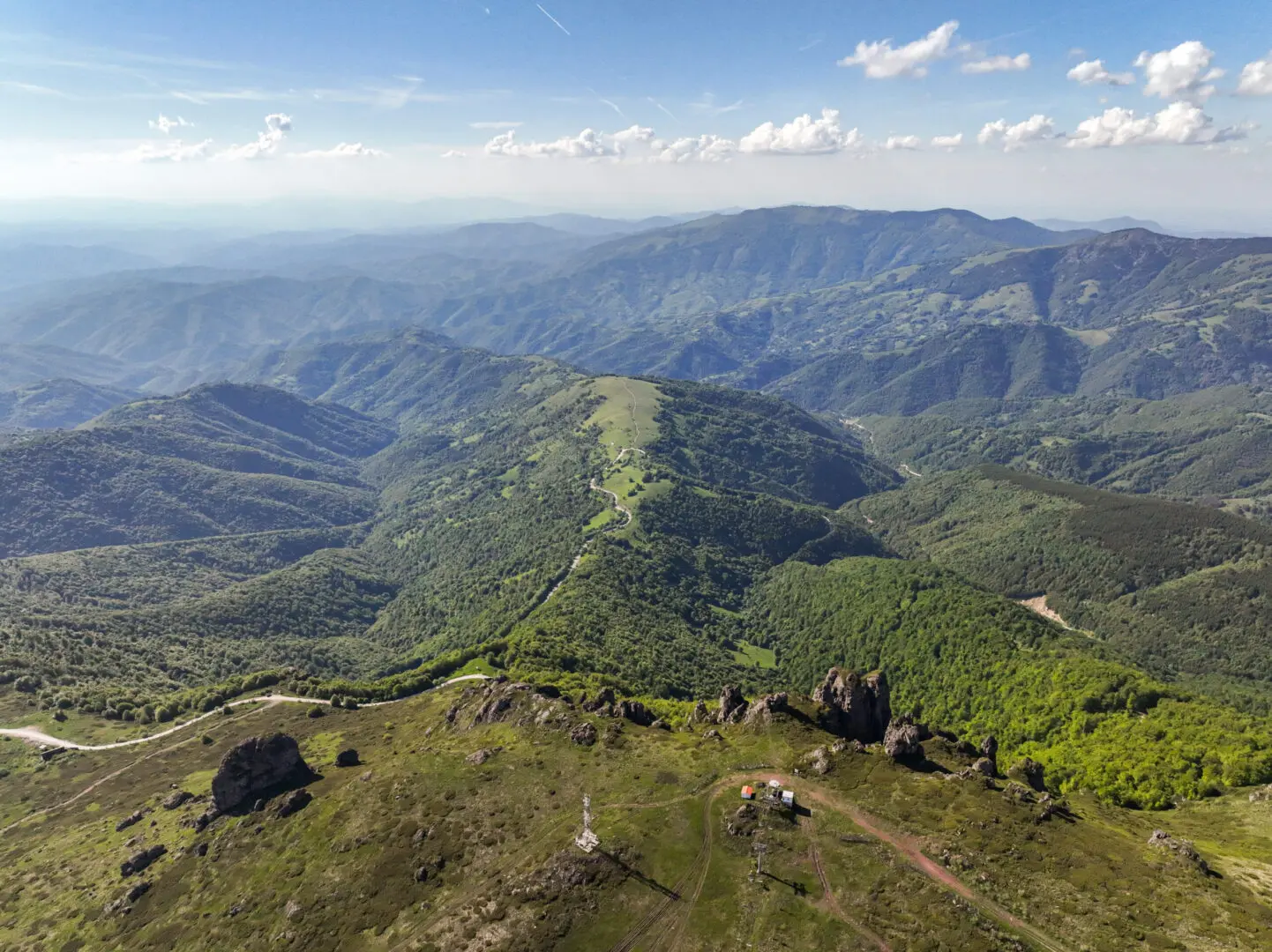 A clear mountain contrast — Niš and Stara Planina