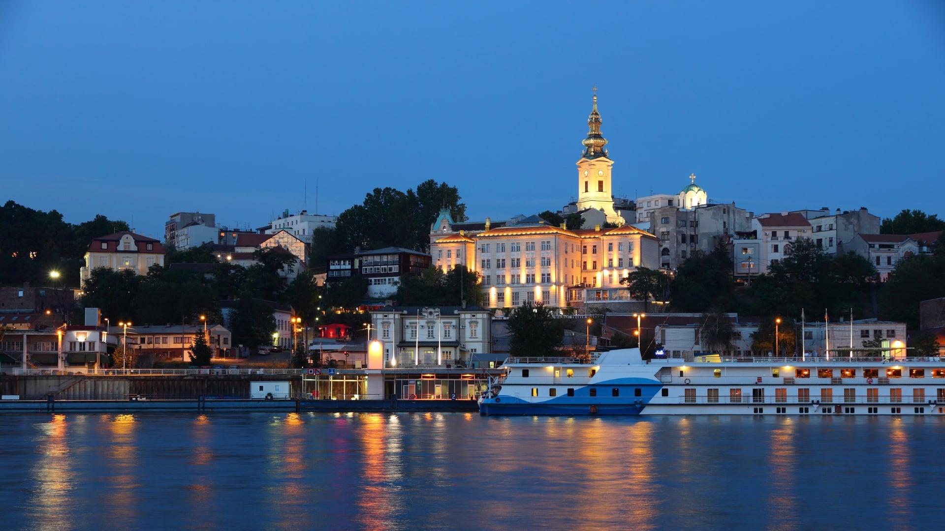 Pobednik Monument — Römische Quelle, Kalemegdan, Belgrade