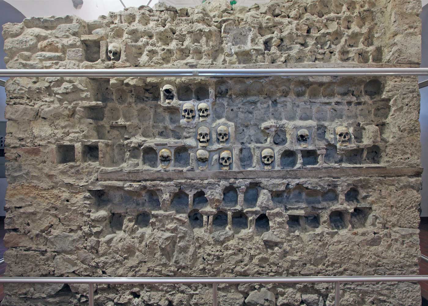 Street — Skull Tower, Niš