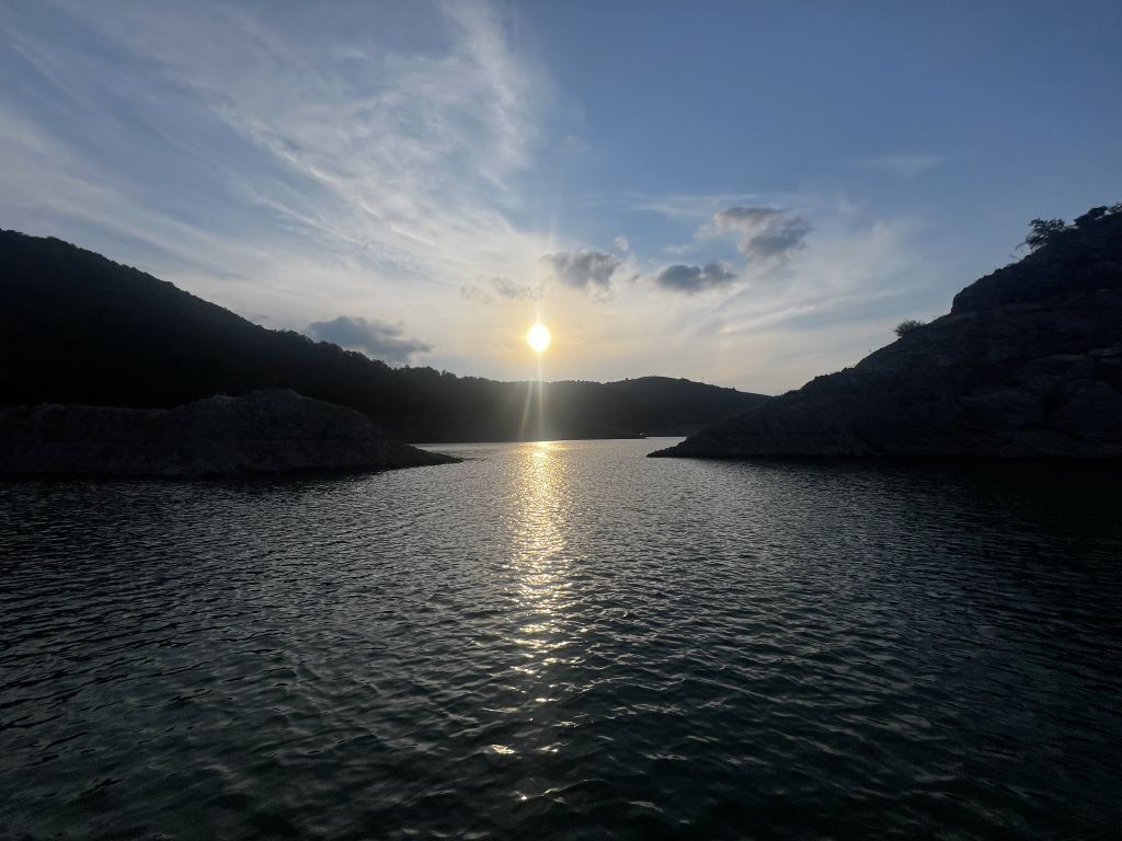 Boat Tours On Uvac Lake Uvac Meanders & Griffon Vulture Reserve, Uvac Meanders & Griffon Vulture Reserve