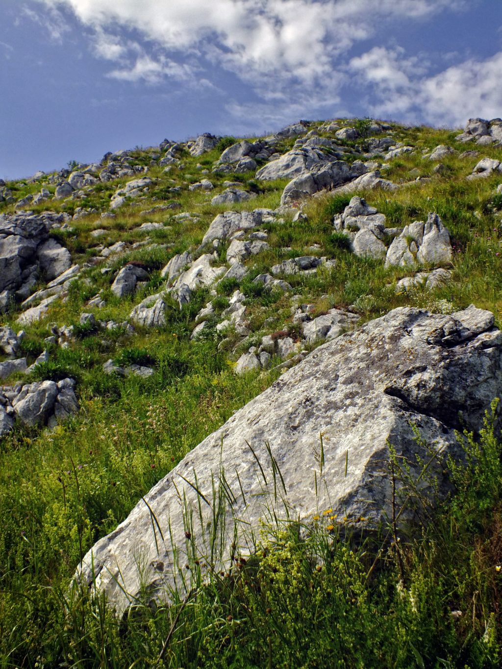 When Visit Rtanj Mountain Pack, Rtanj Mountain
