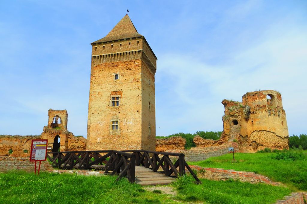 Donjon Tower of Bač Fortress