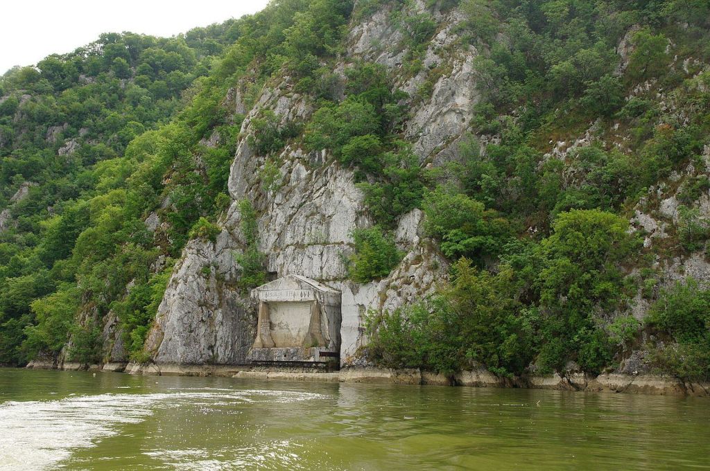 How Get Tabula Traiana, Tabula Traiana, Đerdap National Park