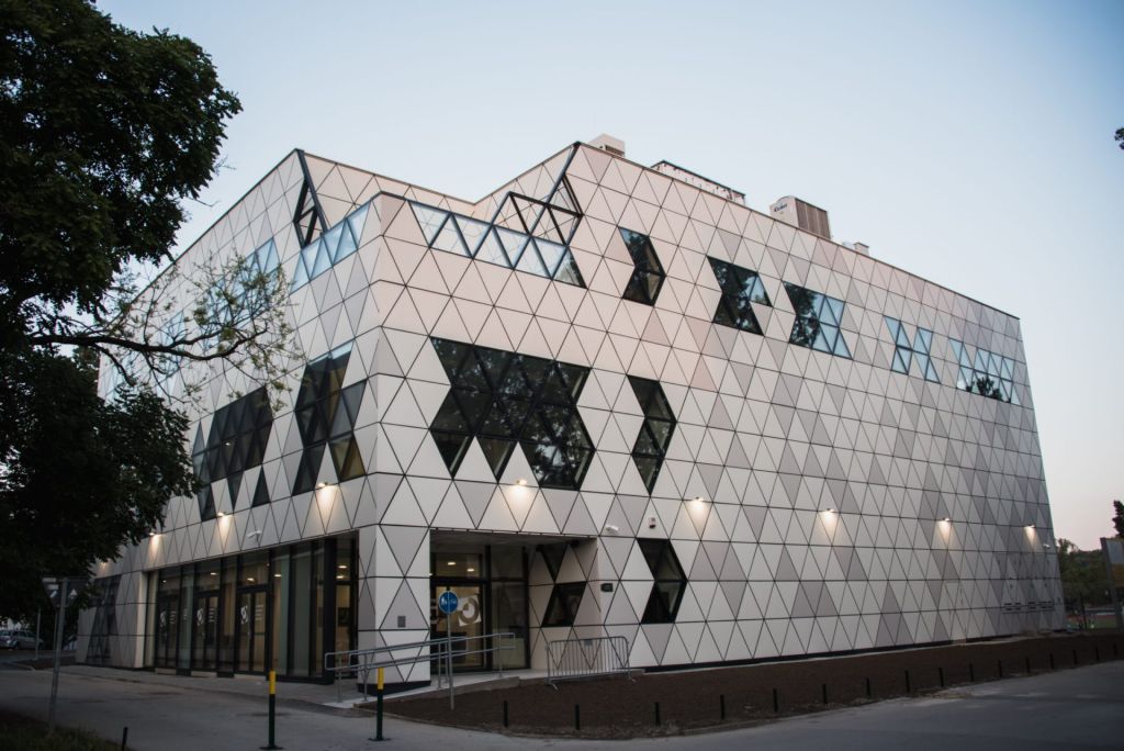 Fabrika, Novi Sad | Concerts and Exhibitions