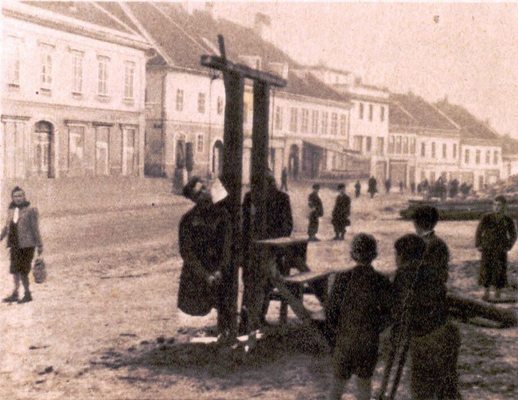 Trg partizana