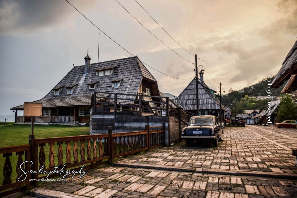Time Visit Drvengrad, Drvengrad, Mokra Gora