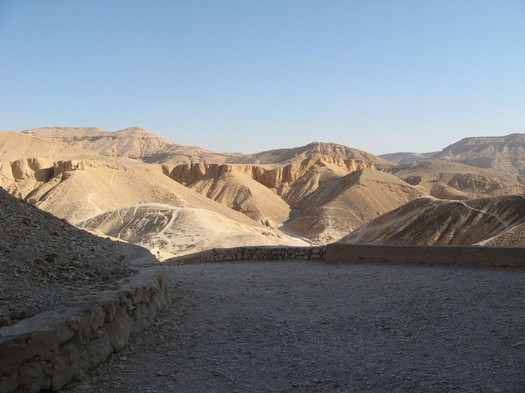 The Valley of the Kings (2714816249).jpg