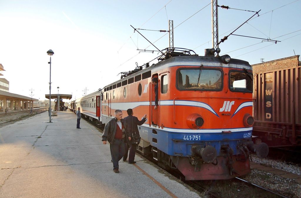 Belgrade to Nis: Bus, Train and Drive