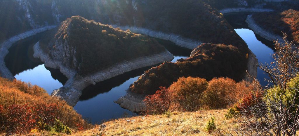 Uvac Meanders & Griffon Vulture Reserve, Serbia