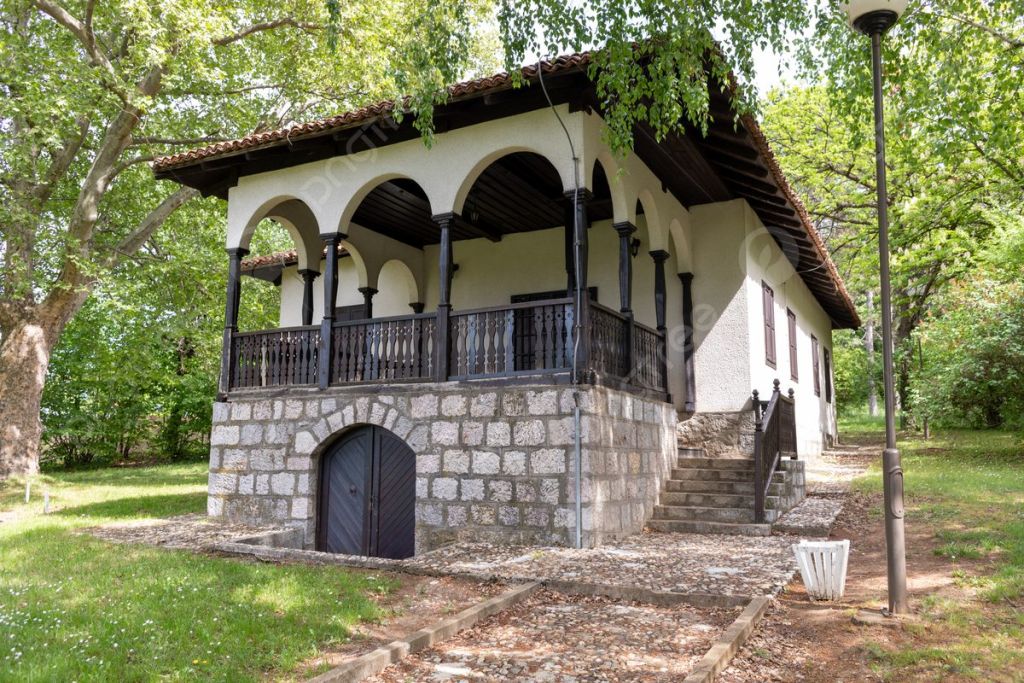 Topola, Šumadija | Oplenac, Royal Mausoleum and Wine