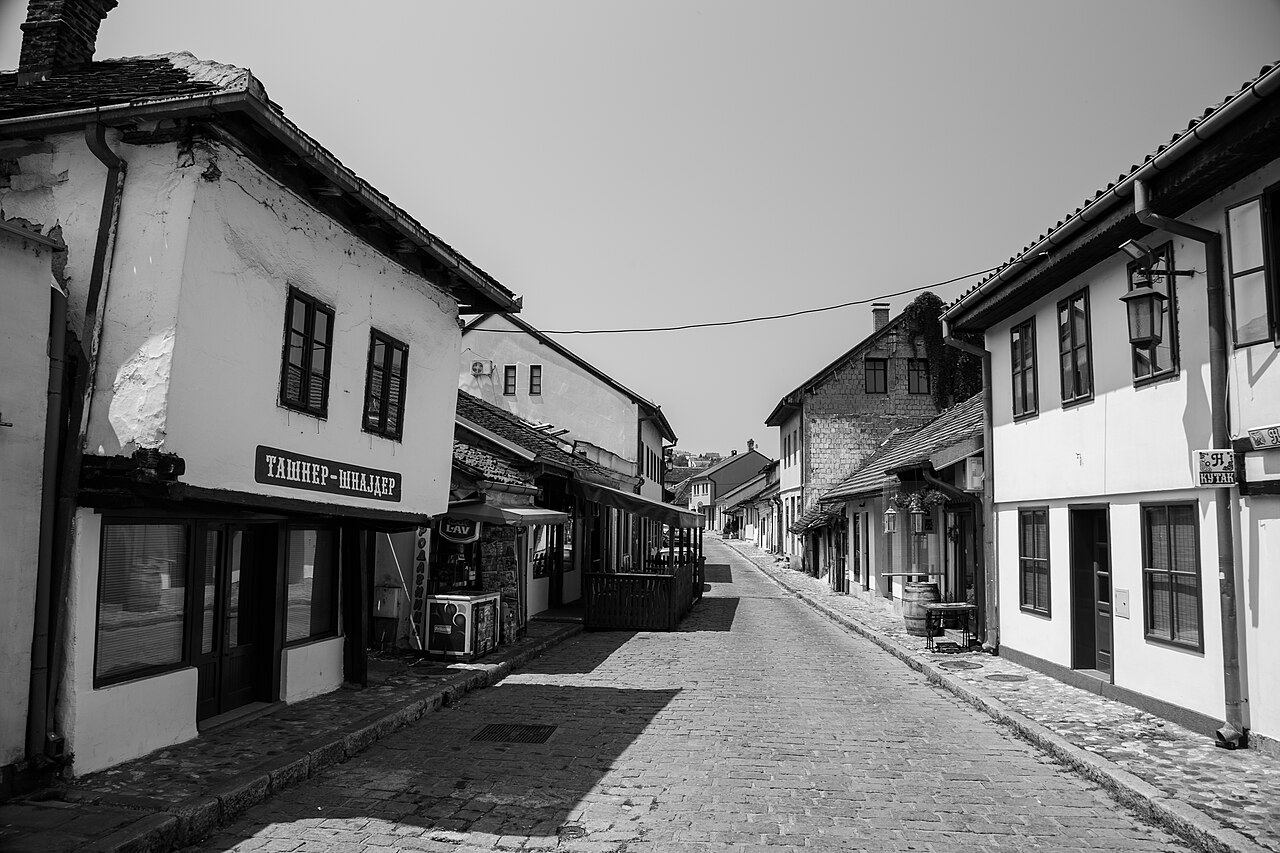 Tešnjar Old Quarter