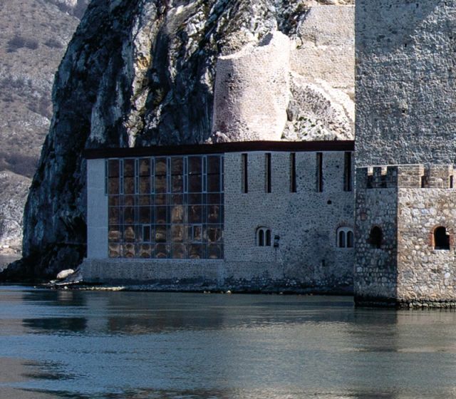 The Palace, Best Green Zone stops in Golubac Fortress